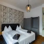 Mohr Am Apartman *