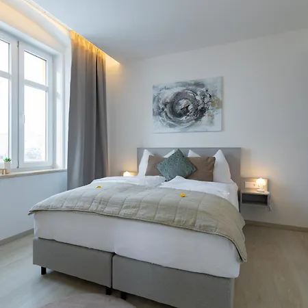 Mohr Am سيمرنغ